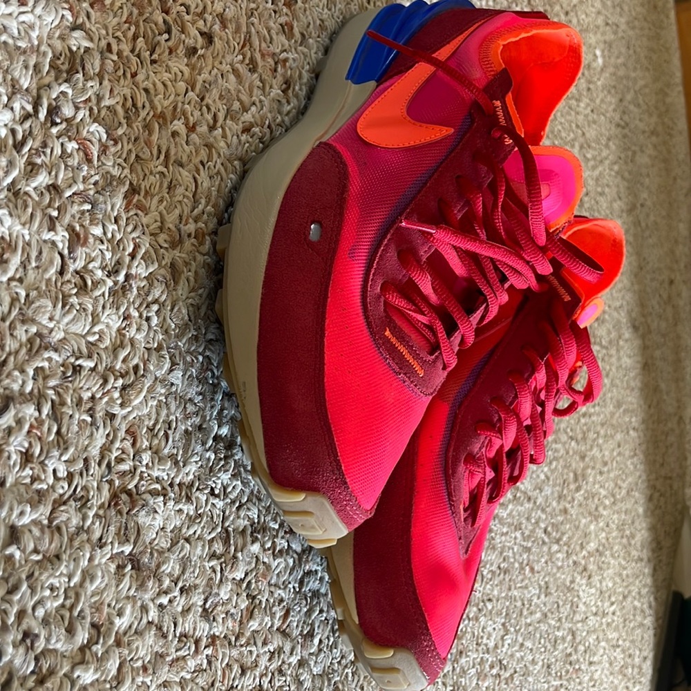 Nike Waffle One Pink Crimson